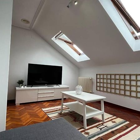 Apartamento El Fontan, Parking Gratuito Gijón Exteriör bild